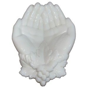 Vintage Westmorland Queen Victoria Open Hands Milk Glass Dish Candy Card Holder